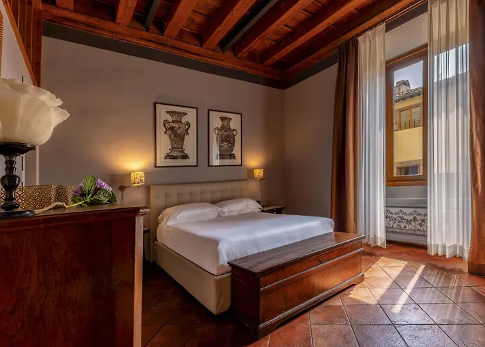 Antica Dimora De' Benci Bed & Breakfast Florence