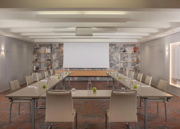 Nh Firenze Hotel