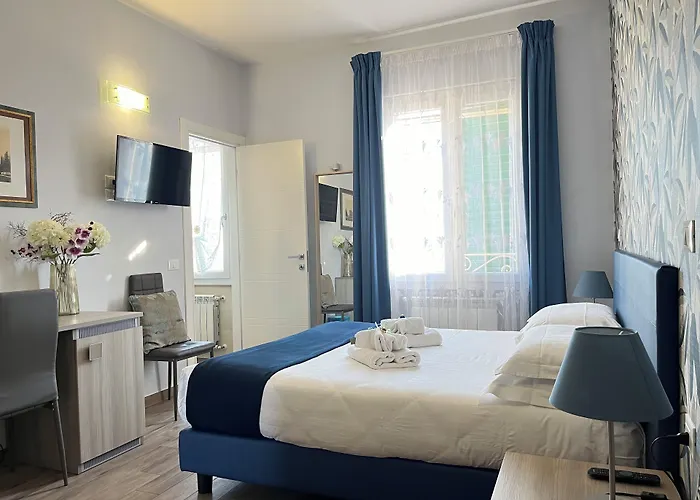 Porta Alla Croce Guest House Florence