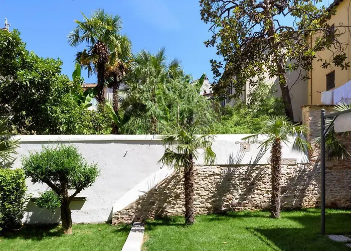 Vivaldi Luxury Suites Florence